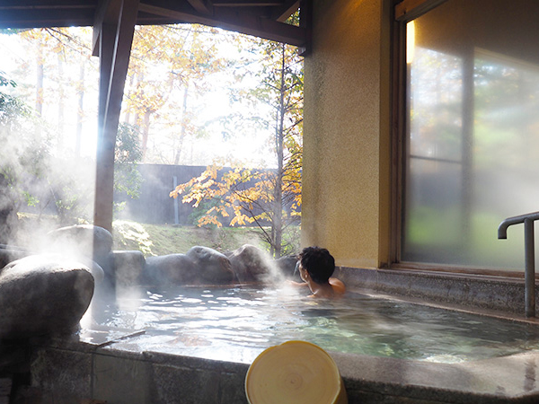 草津温泉からの…四万温泉がイイ！風呂デューサーが伝統の「仕上げ湯」を体感