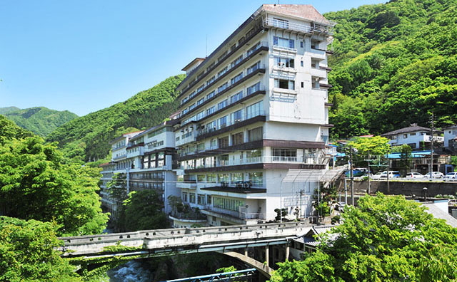 水上館