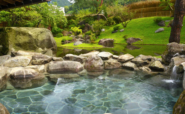 源泉湯の宿松乃井