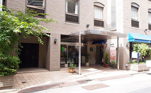 ホテルかずさや