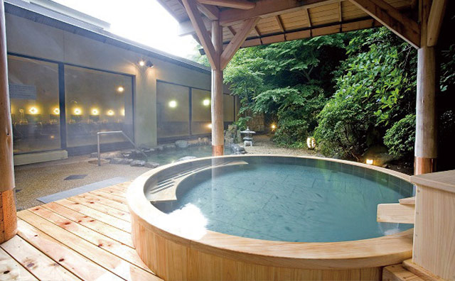 湯本富士屋ホテルで入浴と昼食のイメージ