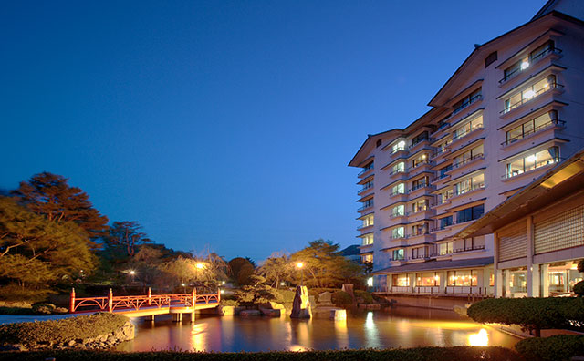 篝火の湯　緑水亭