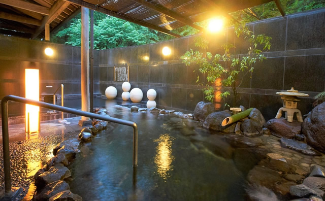 ゆとりろ磐梯熱海　露天風呂 のイメージ