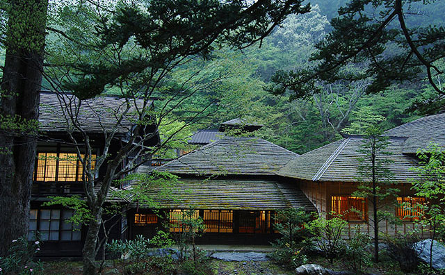 法師温泉長寿館