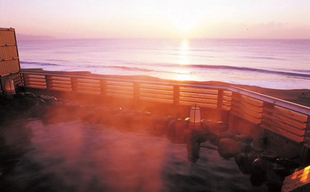 鴨川グランドホテル　海側露天風呂「海の湯」・「天の湯」のイメージ