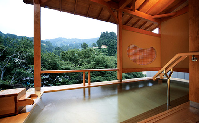 【『佐渡島の金山』世界遺産登録１周年記念】希少！佐渡牛の石焼60ｇ付会席宿泊プラン