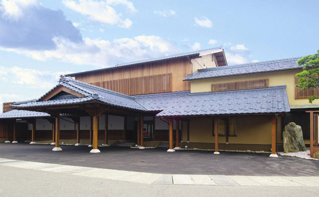伝統旅館のぬくもり灰屋