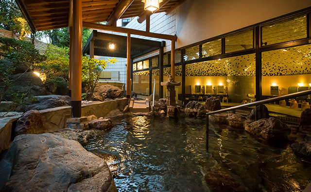 伝統旅館のぬくもり灰屋
