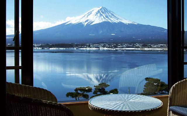 秀峰閣　湖月