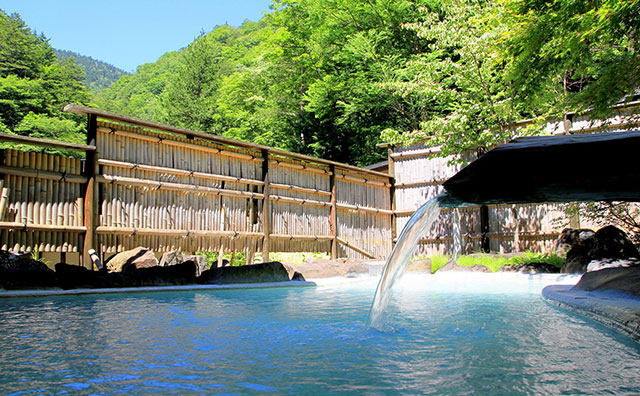 湯元齋藤旅館　露天風呂