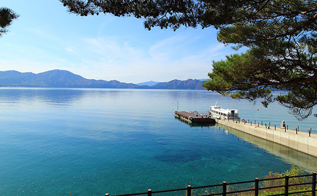 田沢湖　湖畔