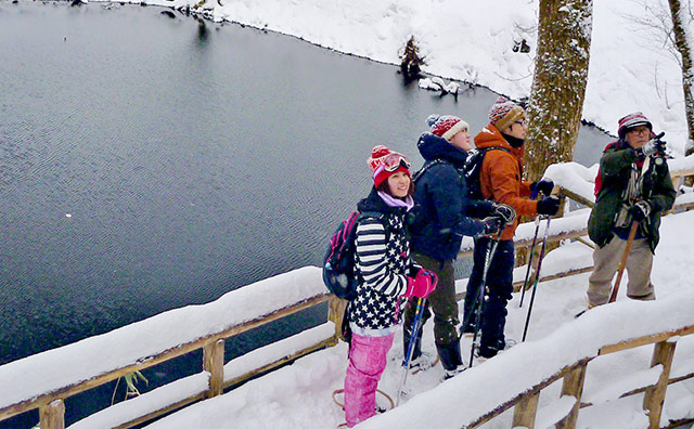 十二湖スノーハイクと焚火体験