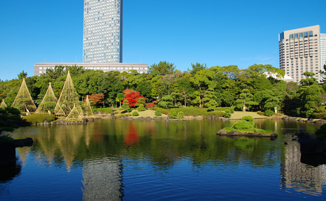 日本庭園「見浜園（みはまえん）」 