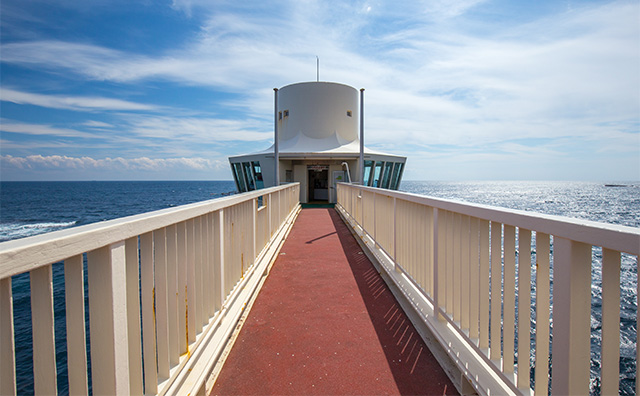 かつうら海中公園 海中展望塔のイメージ