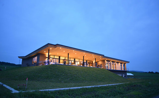 ド・モンティ-ユ&北海道ワイナリー