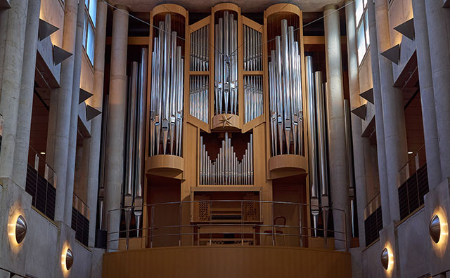 水戸芸術館　パイプオルガン