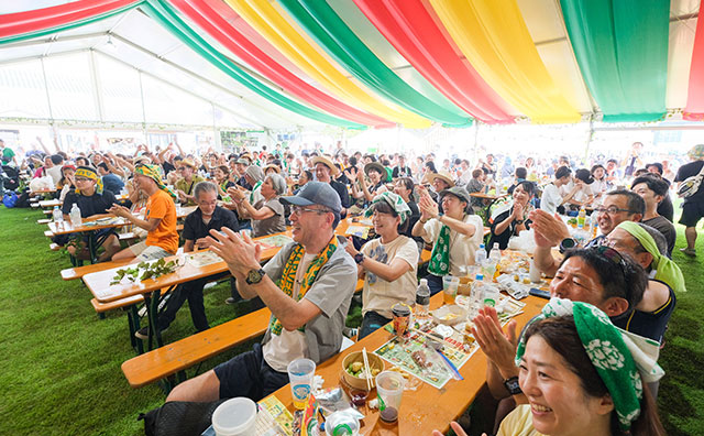 遠野ホップ収穫祭　会場の様子