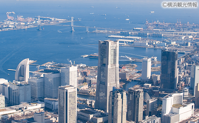【空撮】みなとみらい21と横浜港