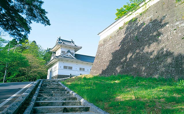 仙台城跡　写真提供：宮城県観光プロモーション推進室