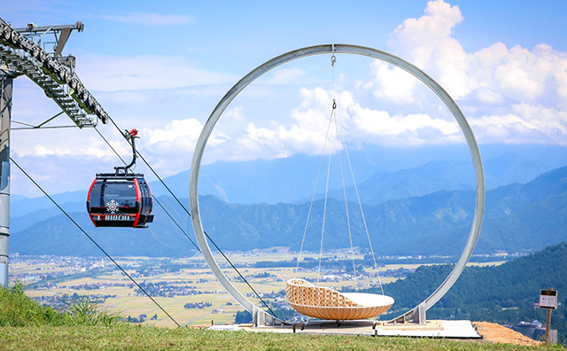 ＜ザ・ヴェランダ石打丸山＞展望テラスから望む絶景の魚沼平野♪サンライズエクスプレス往復乗車券付きプラン