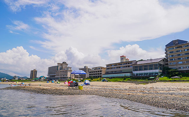 瀬波温泉