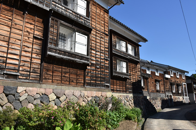 土蔵群蔵回廊（今町通り）