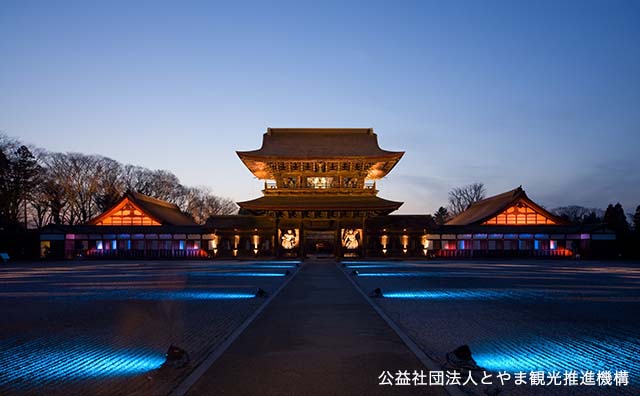 瑞龍寺のライトアップのイメージ
