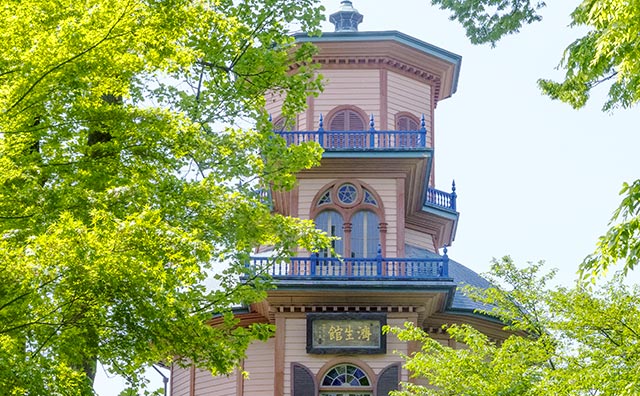 霞城公園　山形市郷土館