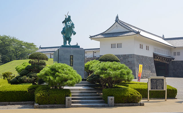 霞城公園