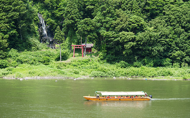 最上川舟下り