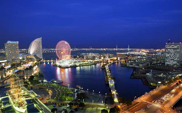 ニューオータニイン横浜プレミアム　海側からの夜景