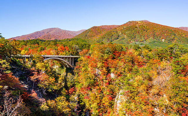 鳴子峡の紅葉