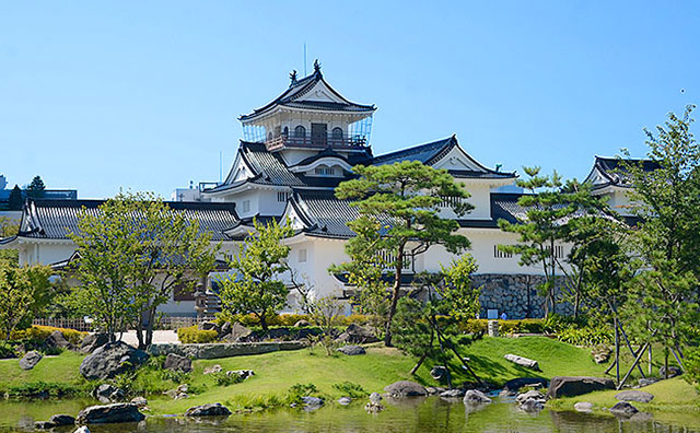 富山城址公園のイメージ