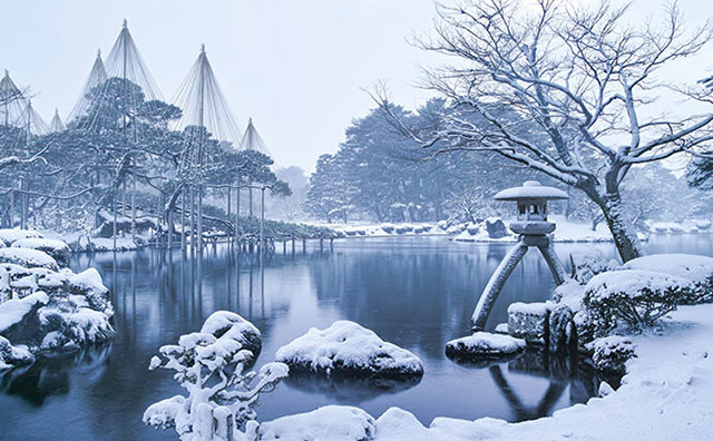 兼六園 雪景色のイメージ
