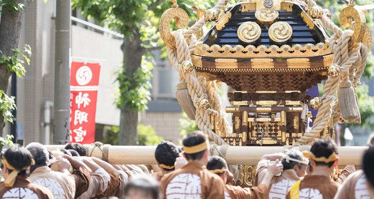 日本の夏は祭りで満喫！東日本でおすすめの夏祭り12選の記事のイメージ