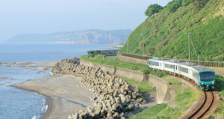 観光列車の魅力を知ろう！おすすめの列車旅の記事のイメージ