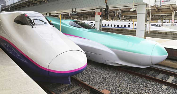 Có sự khác biệt giữa "tàu xanh" và tàu Shinkansen thông thường. 