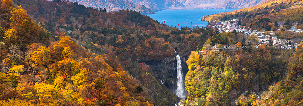 中禅寺湖と華厳の滝 のイメージ