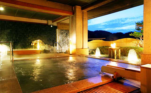 伊豆長岡温泉ホテル天坊 三波石「岩風呂」のイメージ