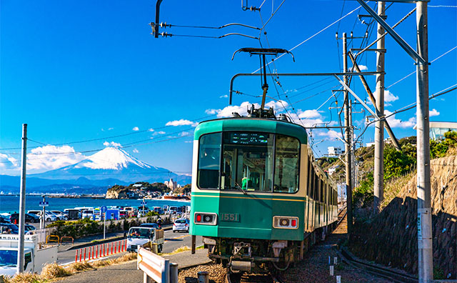 江ノ電と富士山のイメージ