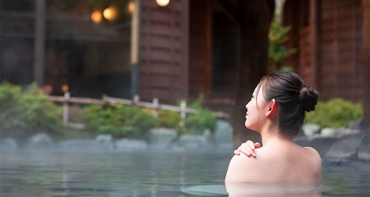 ひとり旅で温泉に行くならココ！温泉が楽しめる宿泊施設を紹介のイメージ