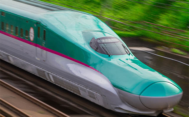 東北新幹線 E5系