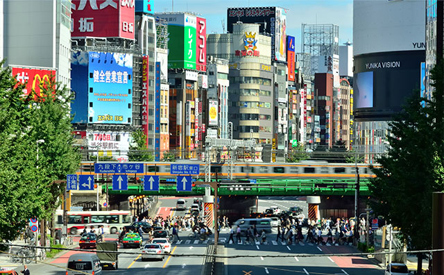 新宿大ガード