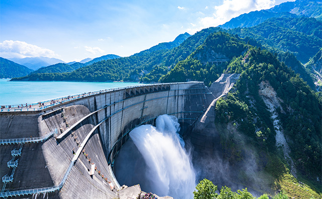 黒部ダム（富山県）