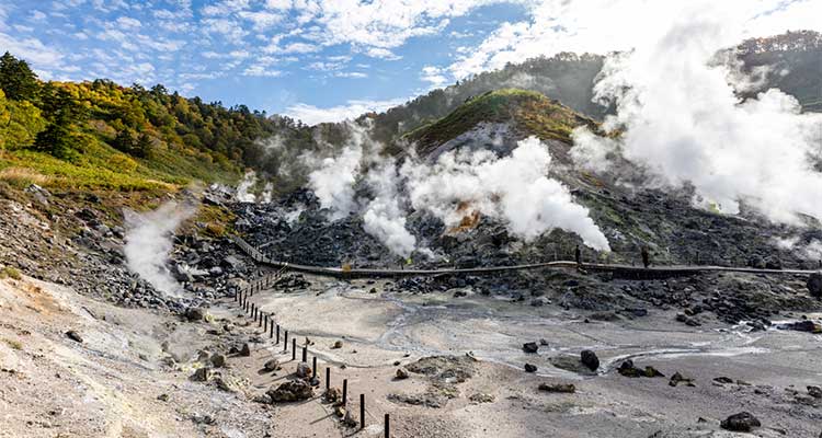 玉川温泉と新玉川温泉の違いは？！強酸性の湯と岩盤浴で静養しようのイメージ