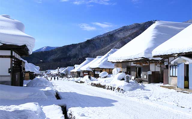 【冬旅行】温泉以外の楽しみは？絶景・グルメ・ウィンタースポーツのおすすめスポット