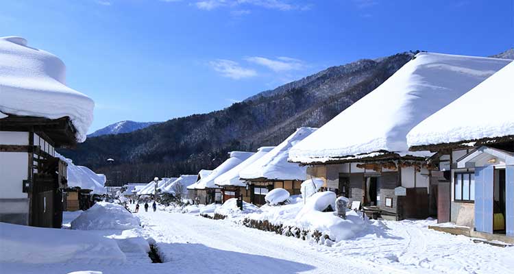 【冬旅行】温泉以外の楽しみは？絶景・グルメ・ウィンタースポーツのおすすめスポットのイメージ