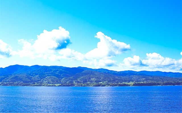 佐渡島観光1泊2日のモデルコースが知りたい！自然あふれる島へ旅に出ようの記事イメージ
