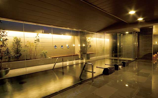 天然温泉　加賀の湧泉　ドーミーイン金沢　男性大浴場