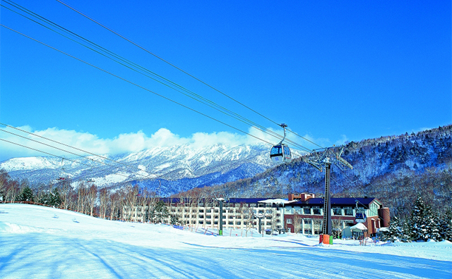 志賀高原プリンスホテル　南館　全景